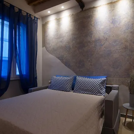 Apartment La Divina Dimora Florence