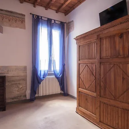 Apartment La Divina Dimora Florence